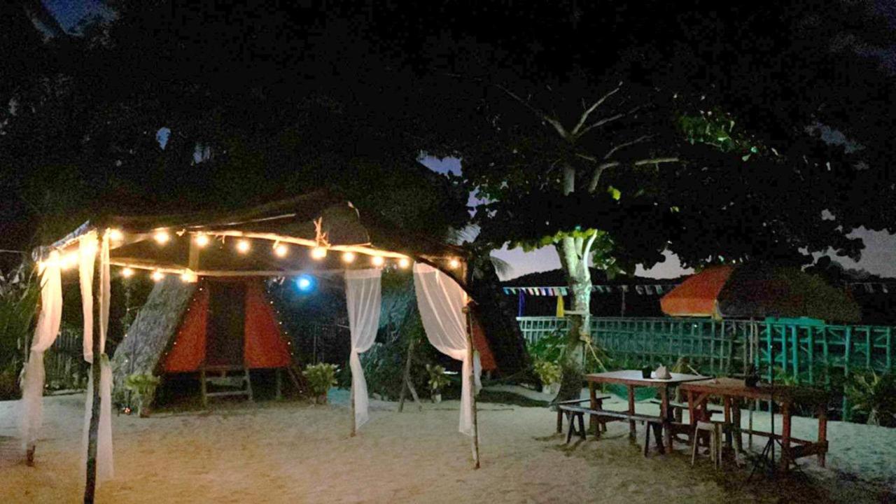 Shalom Camp 호텔 엘니도 외부 사진