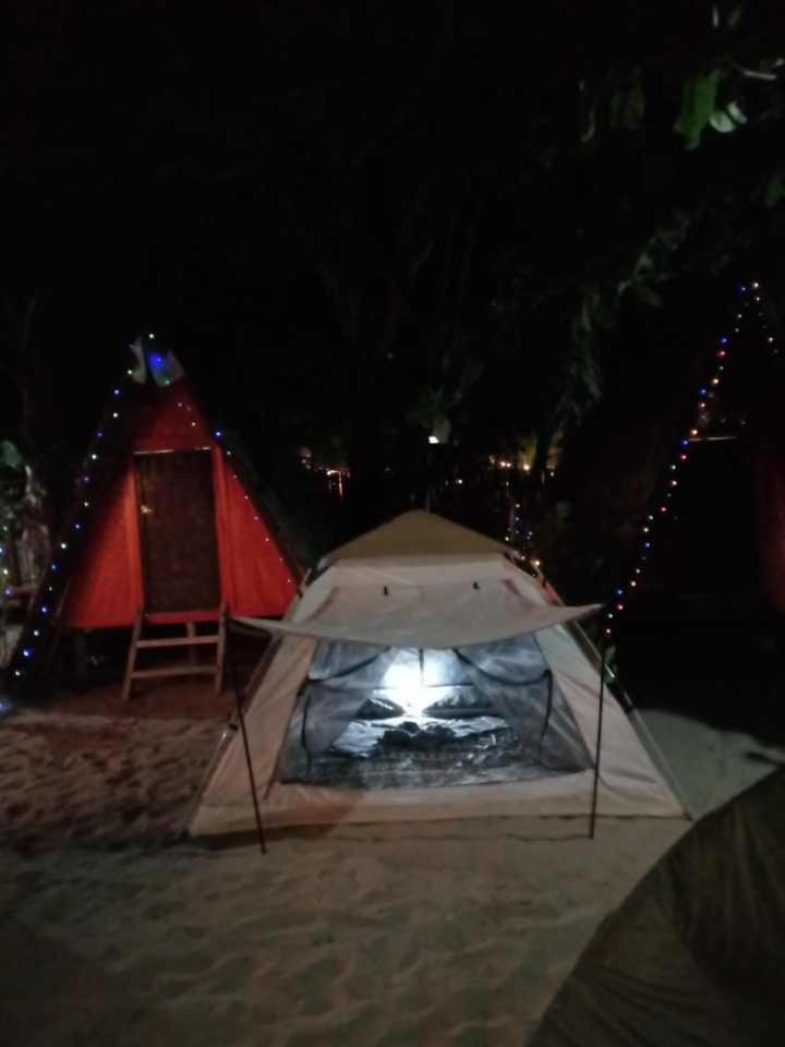 Shalom Camp 호텔 엘니도 외부 사진